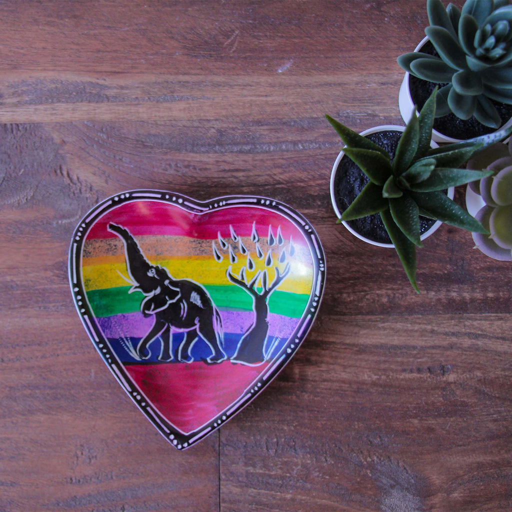 Set of African Soapstone Hand-painted Heart Trinket Dishes with Rainbow Safari Painting